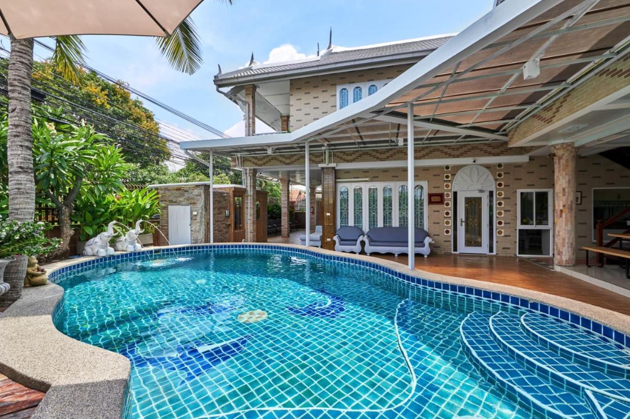 Siam Gala Villa Pattaya Eksteriør billede